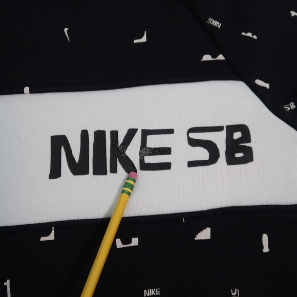 Nike SB Black and White Men's Sweater - Picture 12 of 16